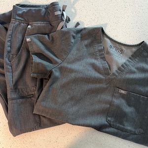 Figs Small Jogger Scrub Set